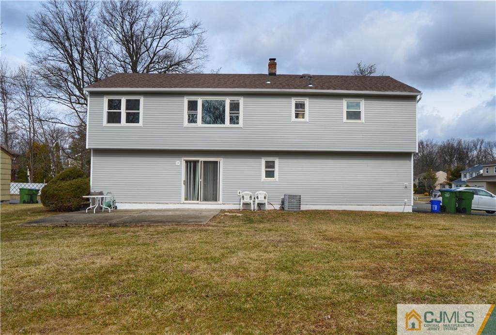 211 Normandy Road Edison, NJ 08820 - Photo 4 of 24 Gallery Image 4