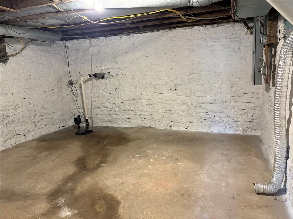 242 Hopwood Coolspring Road Hopwood, PA 15445 - Photo 21 of 50