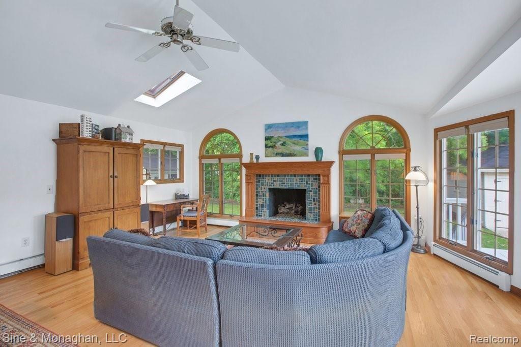 860 Rivard Boulevard Grosse Pointe, MI 48230 - Photo 16 of 44 025.jpg-SMALL