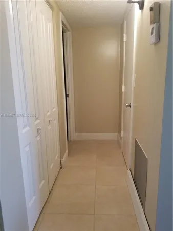 $2,250 | 9520 Seagrape Drive, Unit 303, Davie, FL 33324