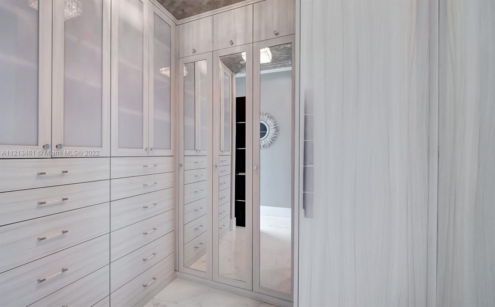 900 Brickell Key Boulevard, Unit 3103 Miami, FL 33131 - Photo 18 of 46