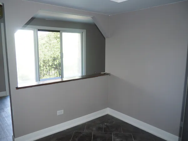 $2,000 | 14531 South Ravinia Avenue, Unit 3S, Orland Park, IL 60462