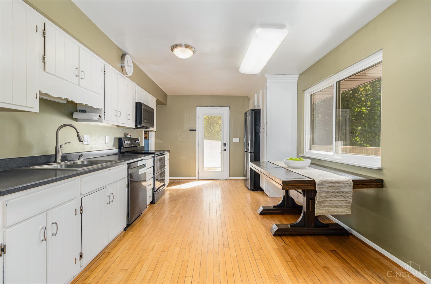 7716 Forest Road Cincinnati, OH 45255 - Photo 31 of 47 Gallery Image 31