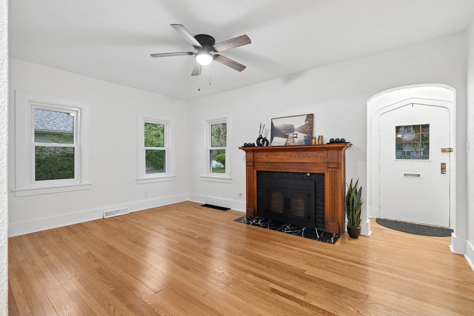 2905 13th Avenue Moline, IL 61265 - Photo 9 of 21