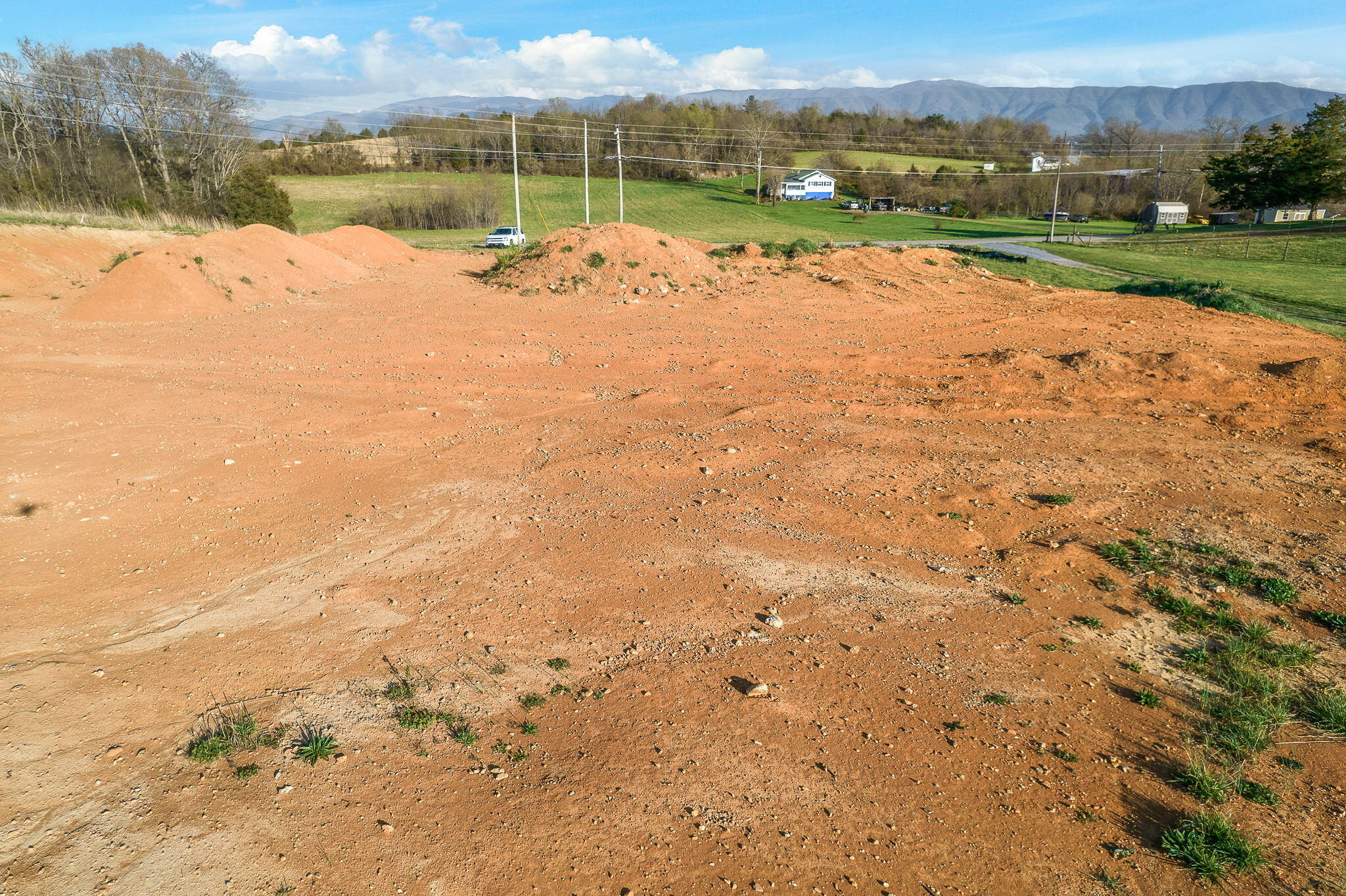 880 Sunnyside Road Greeneville, TN 37743 - Photo 13 of 16 7-web-or-mls-Sunnyside Rd 10