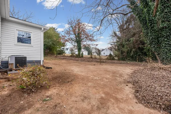 $148,900 | 223 Rocklawn Avenue, Danville, VA 24540