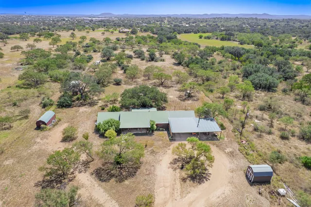 $650,000 | 234 East Flag Creek Ranch Road, Llano, TX 78643