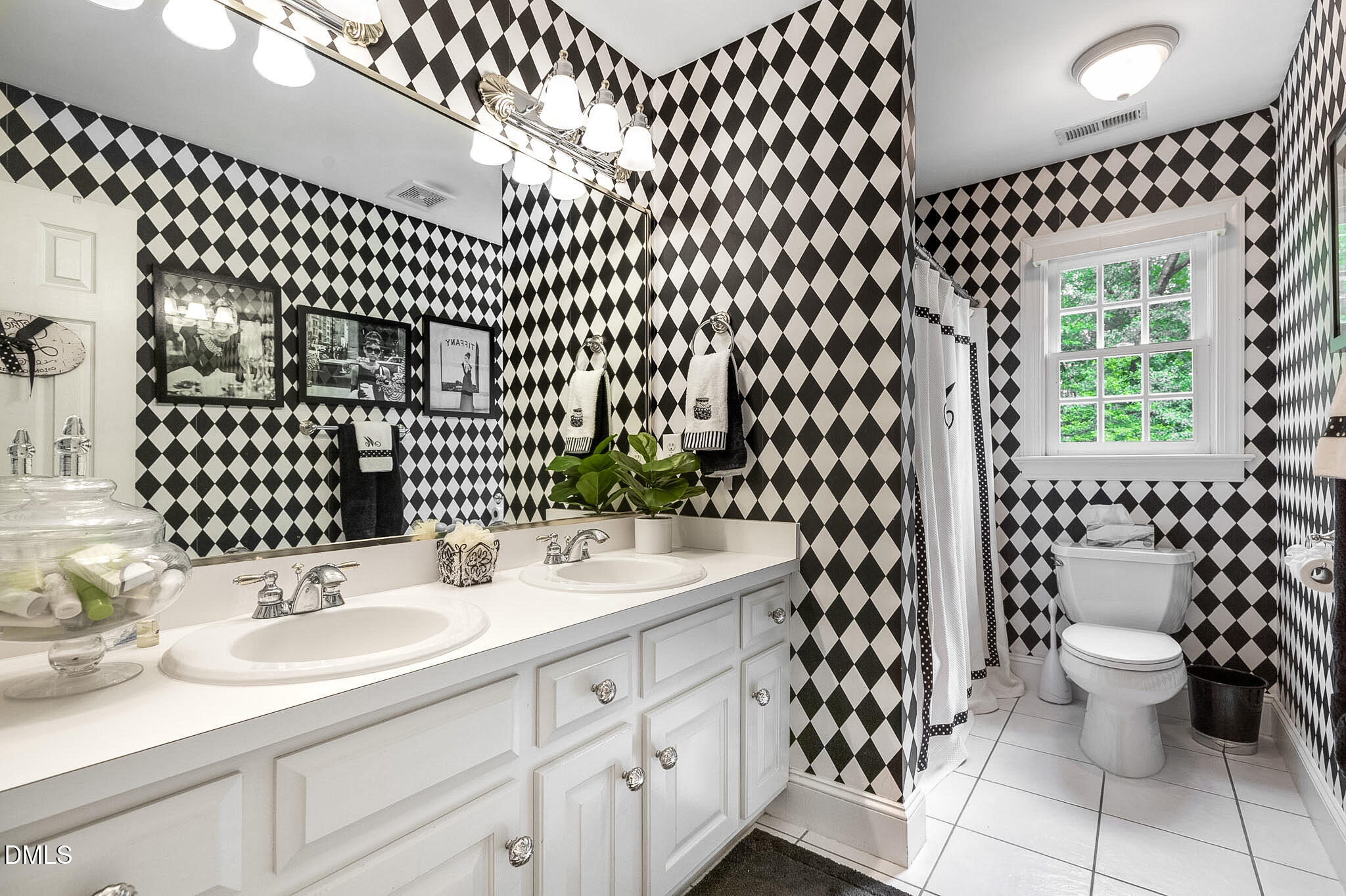 3728 Country Club Road Zebulon, NC 27597 - Photo 22 of 29 bathroom