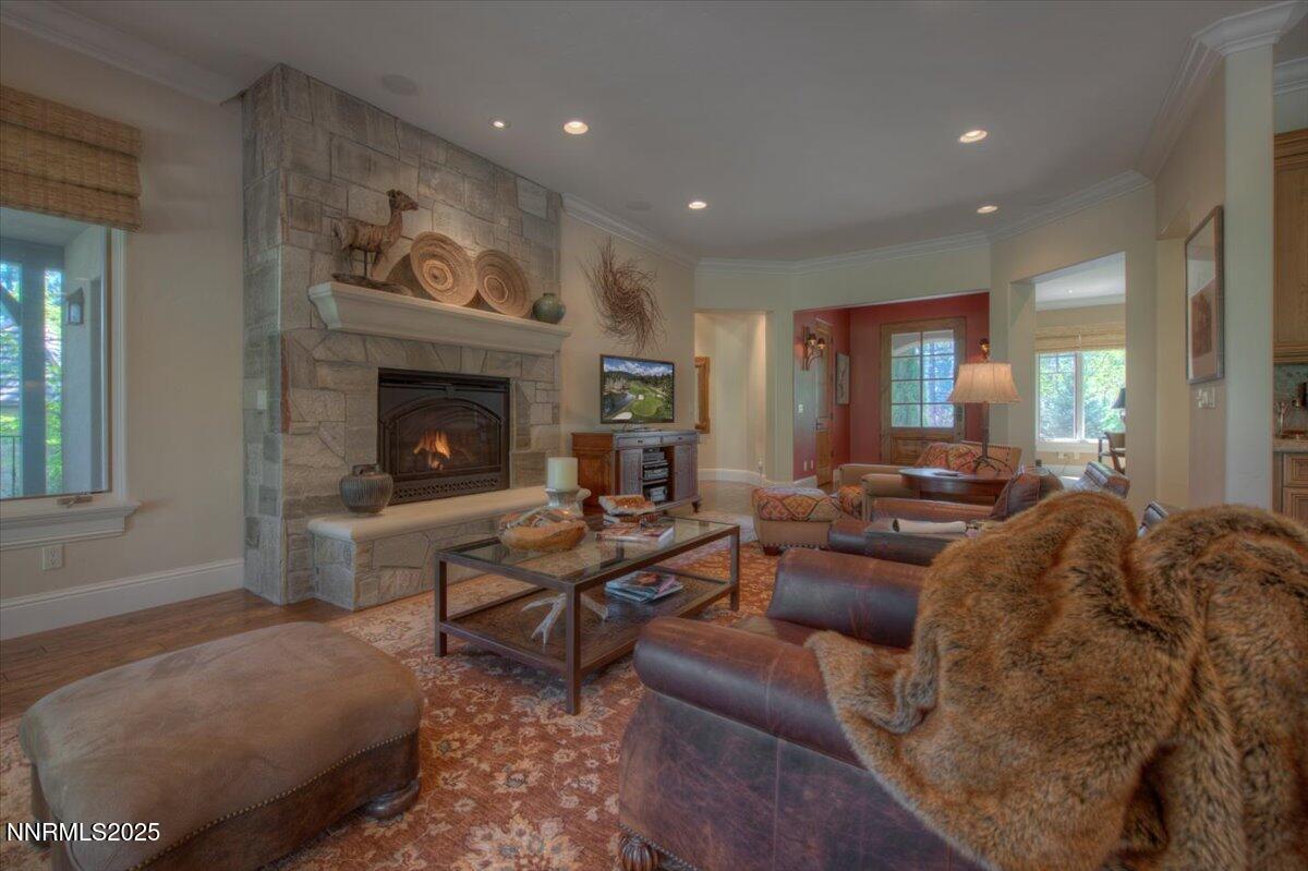 6553 Champetre Court Reno, NV 89511 - Photo 26 of 50 28-GreatRoom8