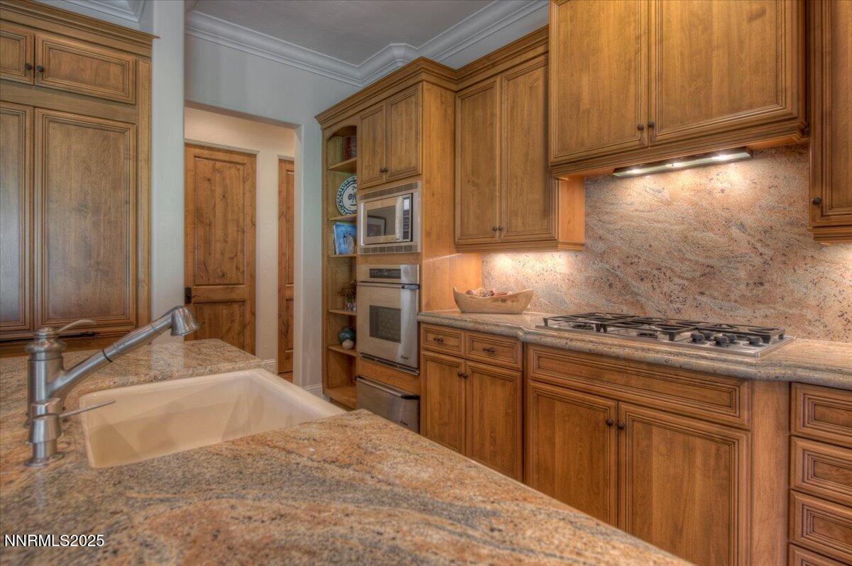 6553 Champetre Court Reno, NV 89511 - Photo 29 of 50 31-Kitchen5