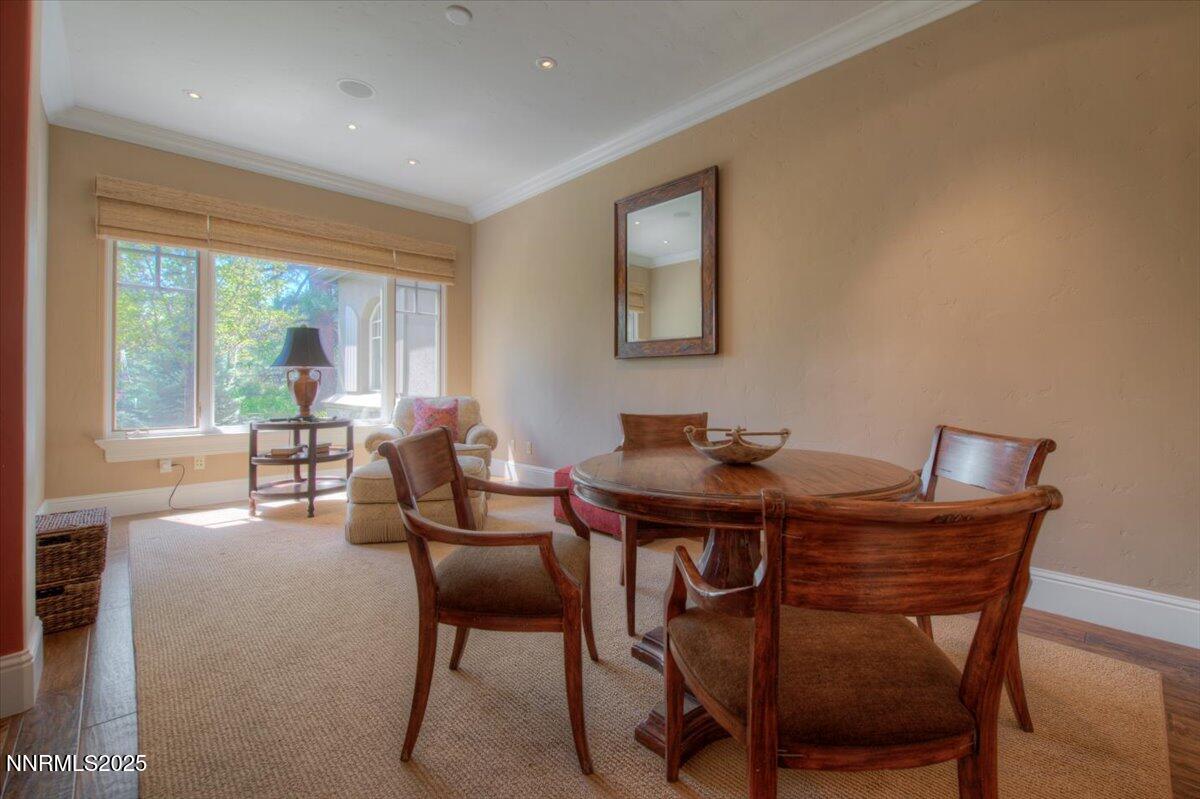 6553 Champetre Court Reno, NV 89511 - Photo 31 of 50 33-Living1