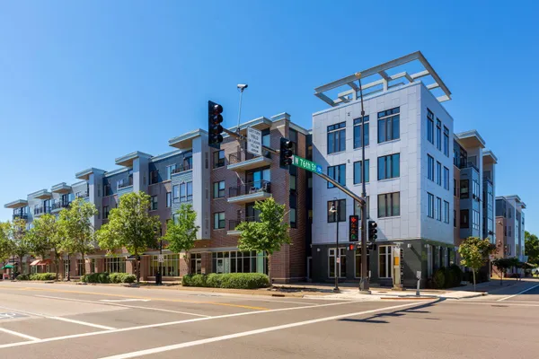 $187,900 | 7600 Lyndale Avenue South, Unit 414, Richfield, MN 55423