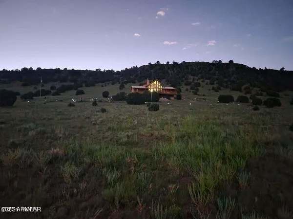 $999,999 | 41198 Us 180, Nutrioso, AZ 85932