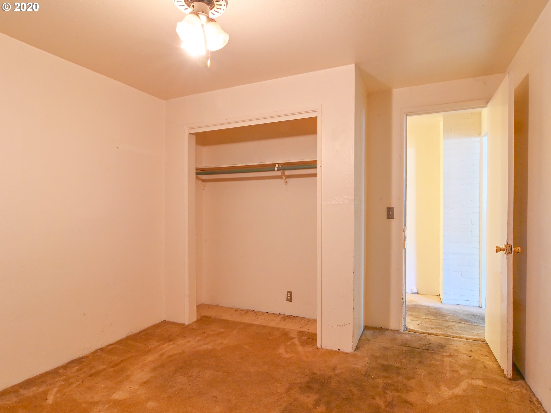 1215 River Road Eugene, OR 97404 - Photo 26 of 32 Gallery Image 26