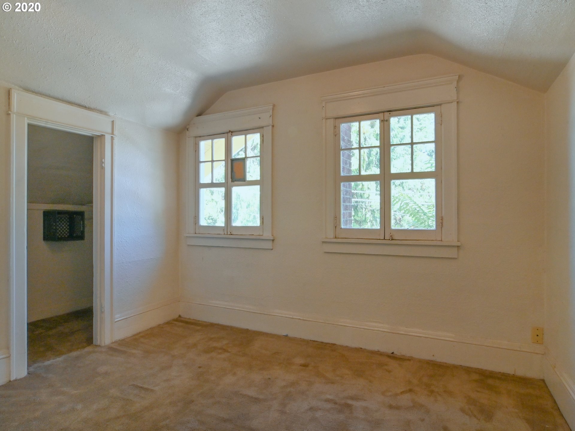 1215 River Road Eugene, OR 97404 - Photo 31 of 32 Gallery Image 31