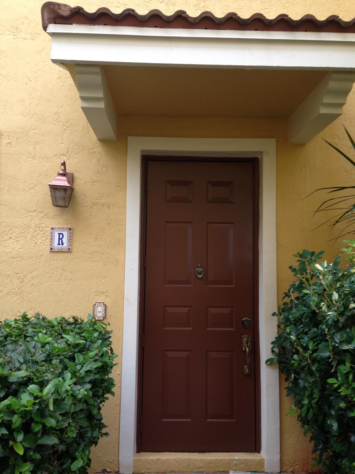 65 Southeast 5th Avenue, Unit R Delray Beach, FL 33483 - Photo 5 of 11 IMG_5260