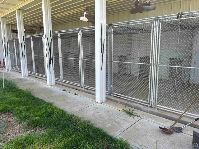 $300,000 | Lot 1 Highway 92, Ozawkie, KS 66070