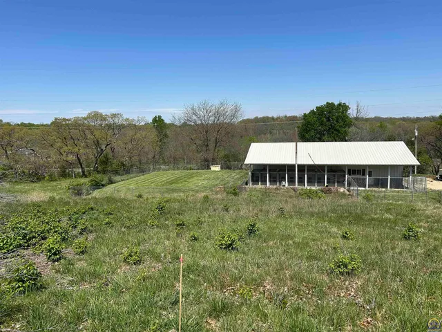 $300,000 | Lot 1 Highway 92, Ozawkie, KS 66070