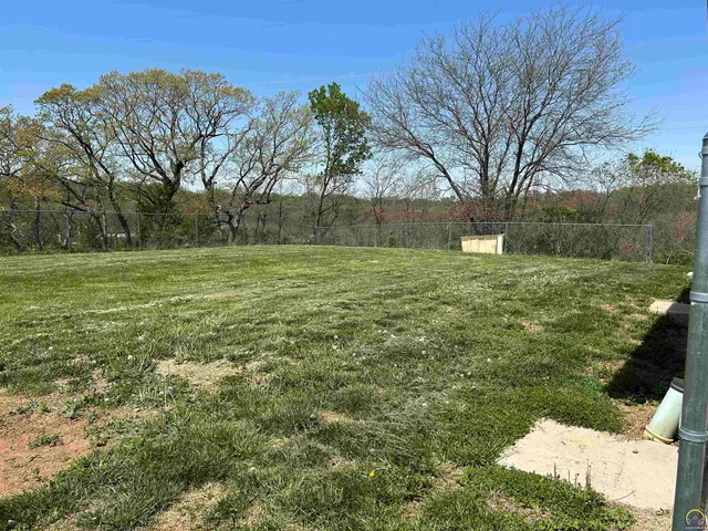 $300,000 | Lot 1 Highway 92, Ozawkie, KS 66070
