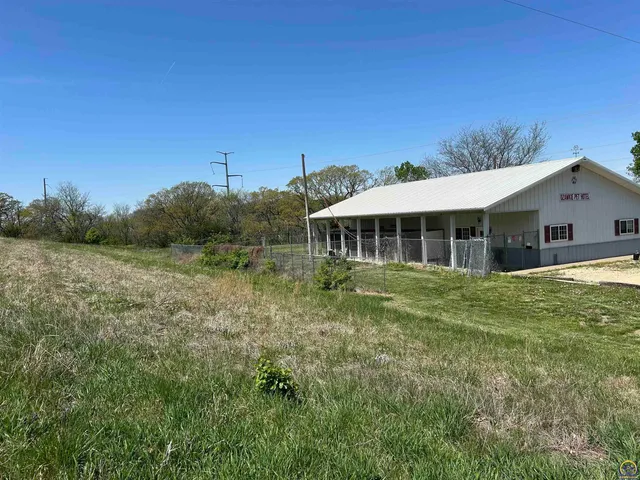 $300,000 | Lot 1 Highway 92, Ozawkie, KS 66070
