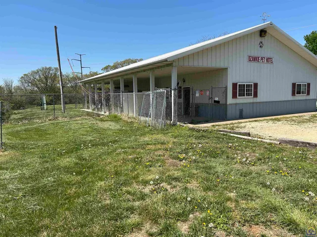 $300,000 | Lot 1 Highway 92, Ozawkie, KS 66070