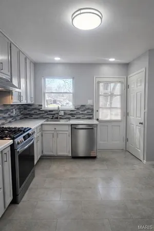 $235,000 | 1280 Old York Drive, Florissant, MO 63033