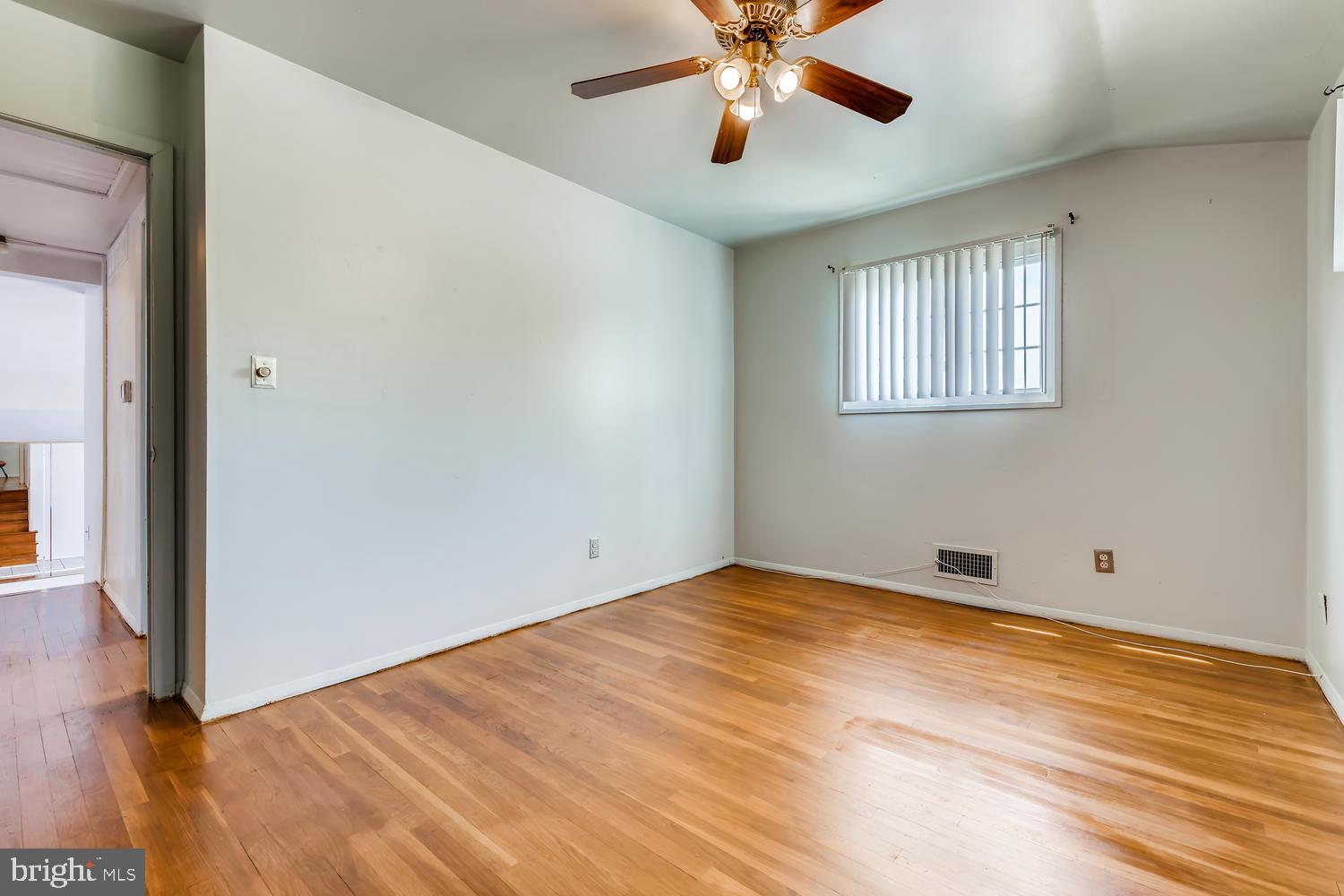 3237 Southgreen Road Baltimore, MD 21244 - Photo 14 of 27