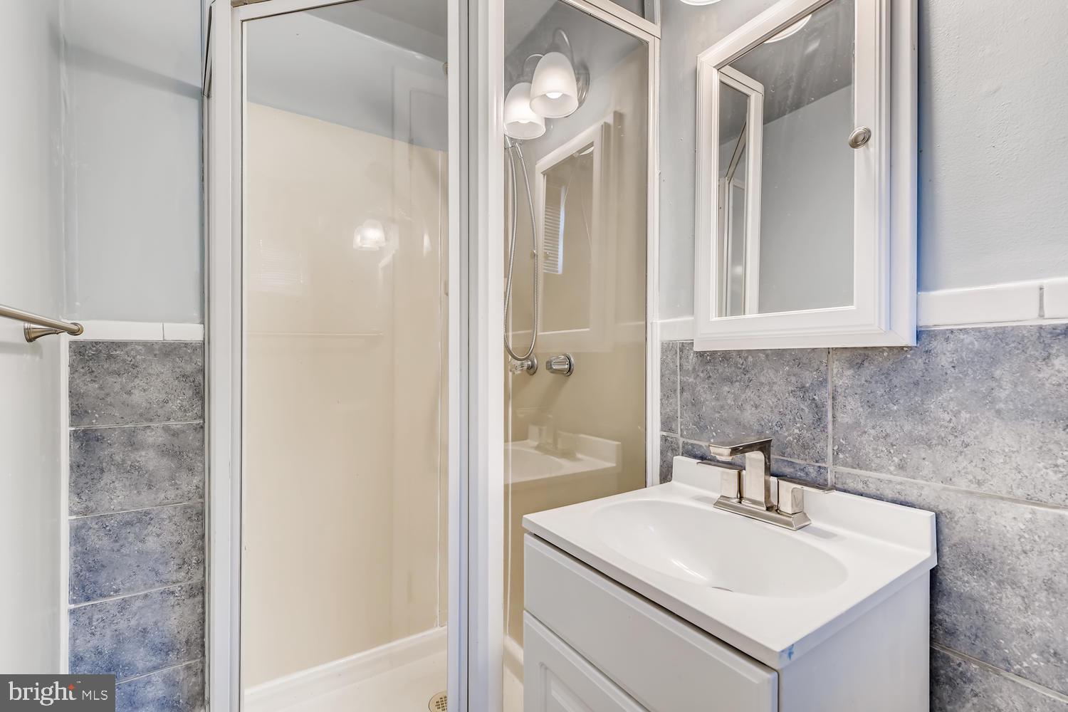 3237 Southgreen Road Baltimore, MD 21244 - Photo 18 of 27