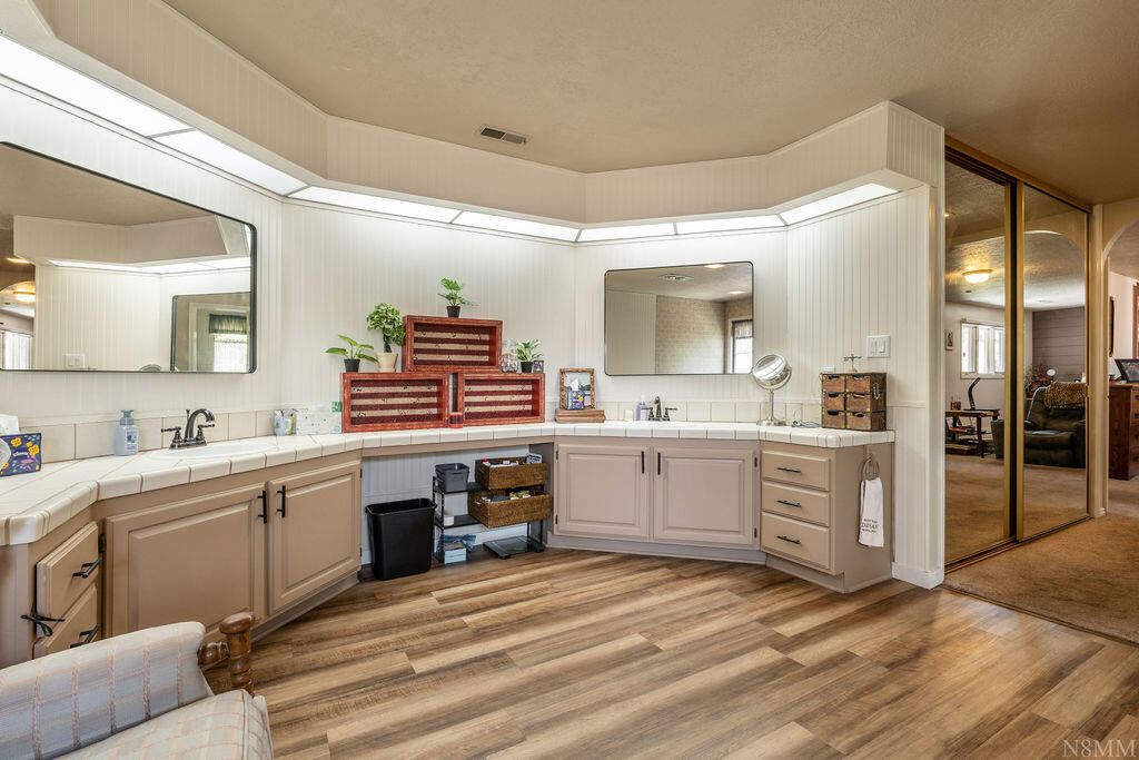545 South Valley View Drive, Unit 67 St. George, UT 84770 - Photo 26 of 45 master bath