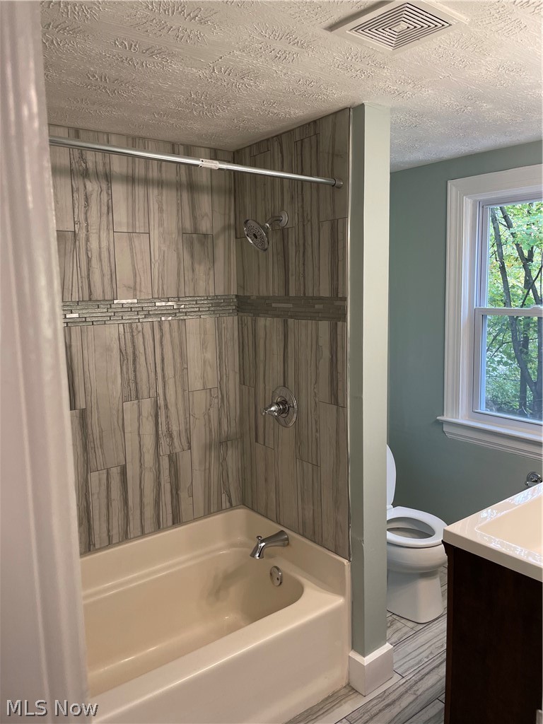4514 Rainbow Road Cleveland, OH 44121 - Photo 12 of 16