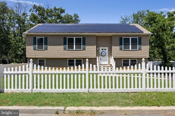 $440,000 | 1202 Grove Avenue, West Deptford, NJ 08086