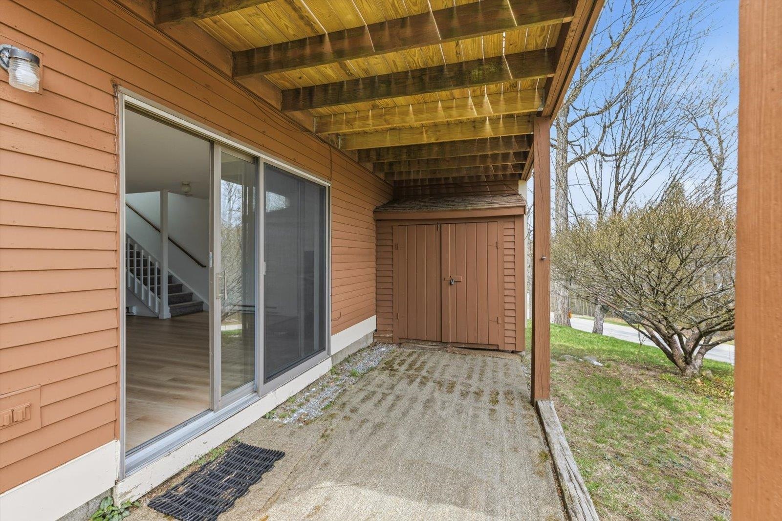 10 Onset Road, Unit 8B Bennington, NH 03442 - Photo 3 of 22