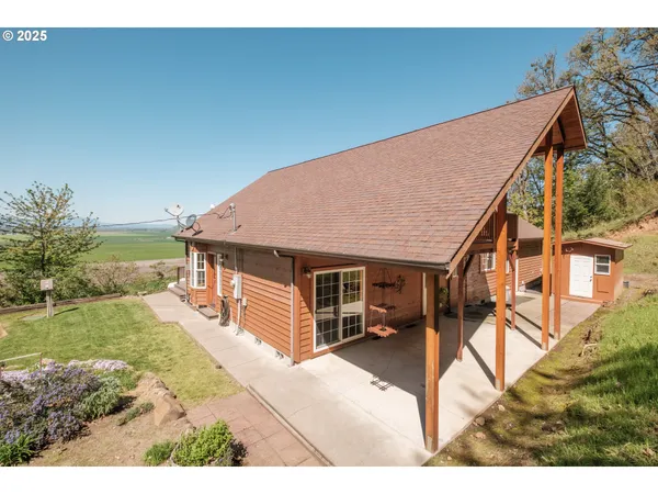 $698,000 | 29109 Brownsville Road, Brownsville, OR 97327