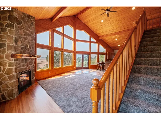 $698,000 | 29109 Brownsville Road, Brownsville, OR 97327