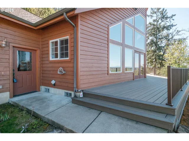 $698,000 | 29109 Brownsville Road, Brownsville, OR 97327