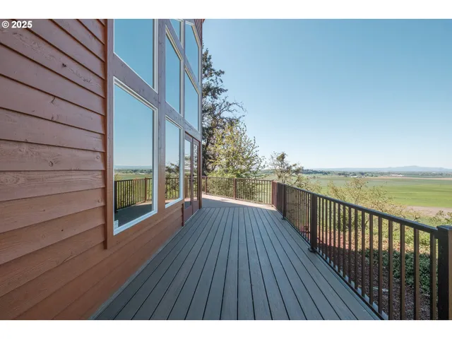 $698,000 | 29109 Brownsville Road, Brownsville, OR 97327