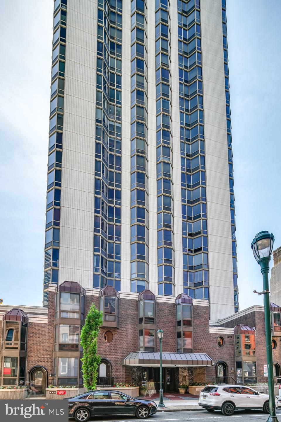 2020 Walnut Street, Unit 29K Philadelphia, PA 19103 - Photo 20 of 20 a buildings view