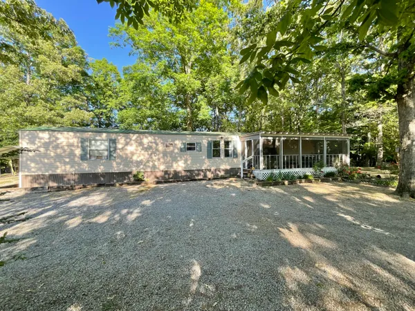 $179,000 | 496 Cherokee Drive, Chatsworth, GA 30705