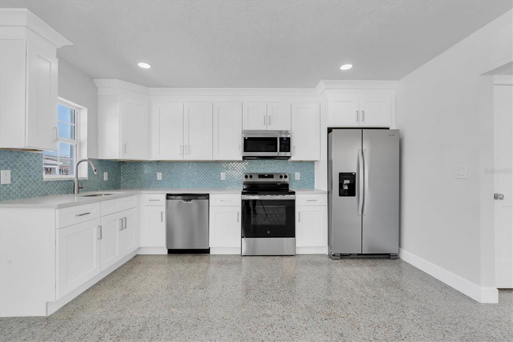 119 147th Avenue Madeira Beach, FL 33708 - Photo 8 of 50
