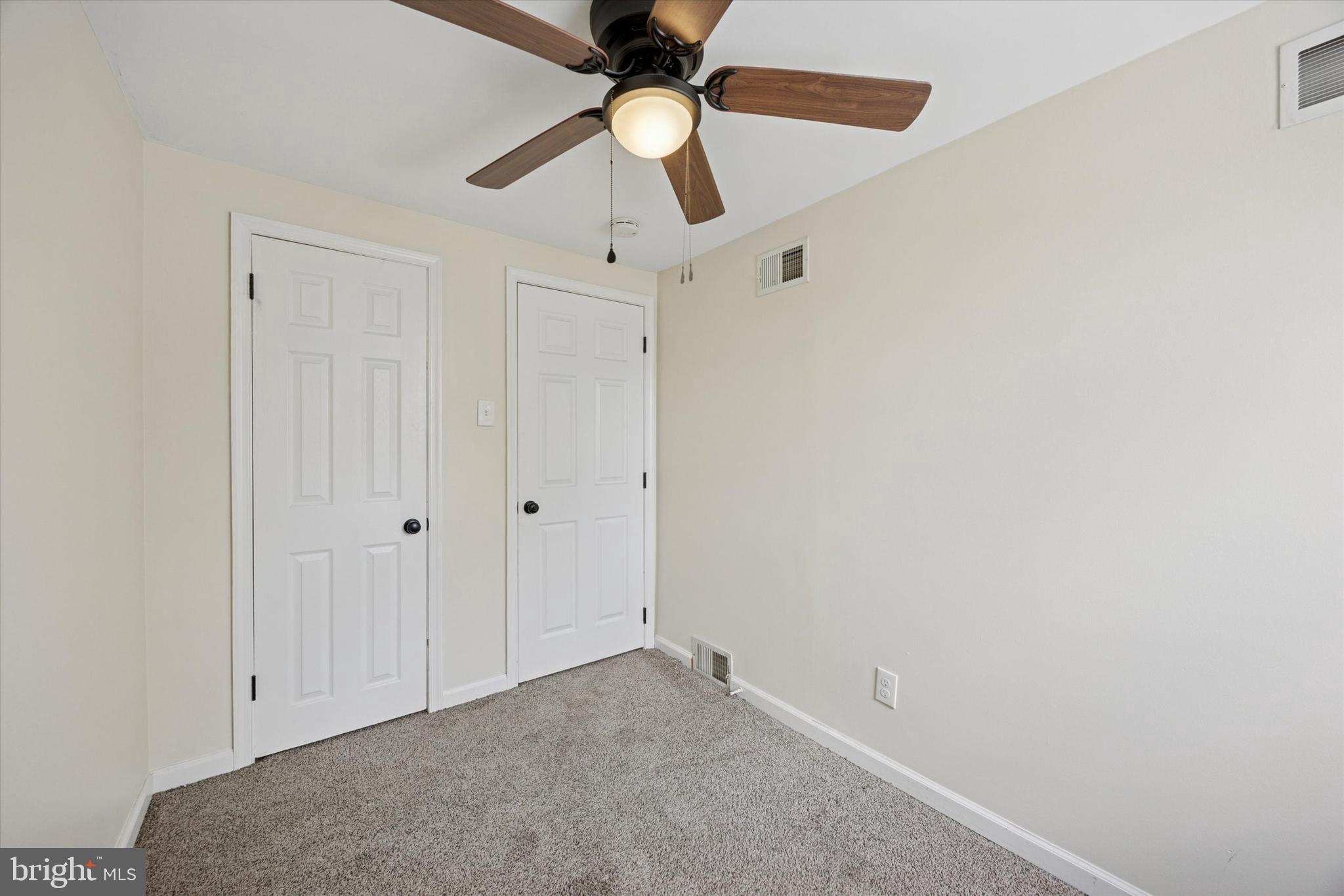 723 Bennington Road Folcroft, PA 19032 - Photo 17 of 25 a view of an empty room