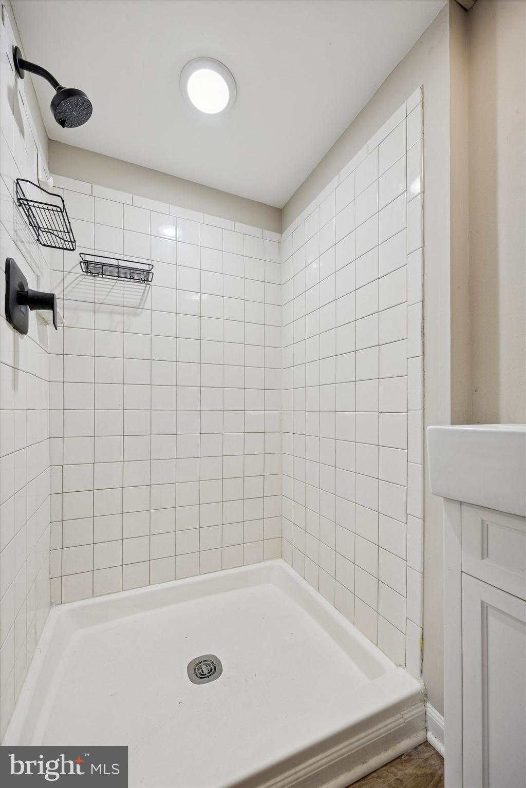 723 Bennington Road Folcroft, PA 19032 - Photo 21 of 25 a bathroom with a tub and shower