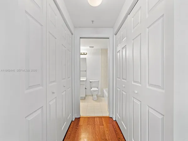 $2,600 | 215 Southwest 42nd Avenue, Unit 801, Miami, FL 33134