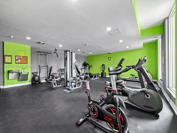 $2,600 | 215 Southwest 42nd Avenue, Unit 801, Miami, FL 33134