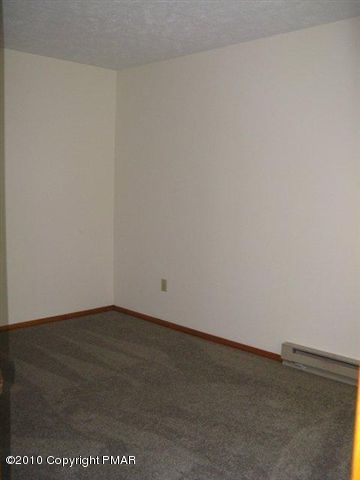 51 Timber Hill Road Henryville, PA 18332 - Photo 6 of 8 BR 2