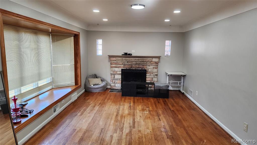36220 Ryan Road Sterling Heights, MI 48310 - Photo 7 of 29
