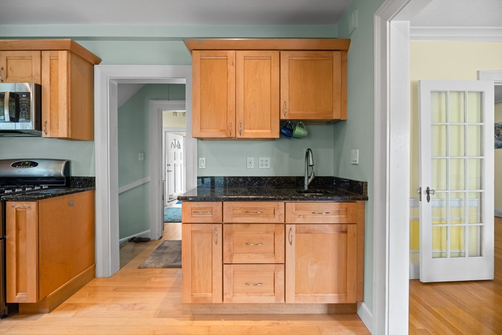 12 Rural Avenue Medford, MA 02155 - Photo 10 of 27 Gallery Image 10