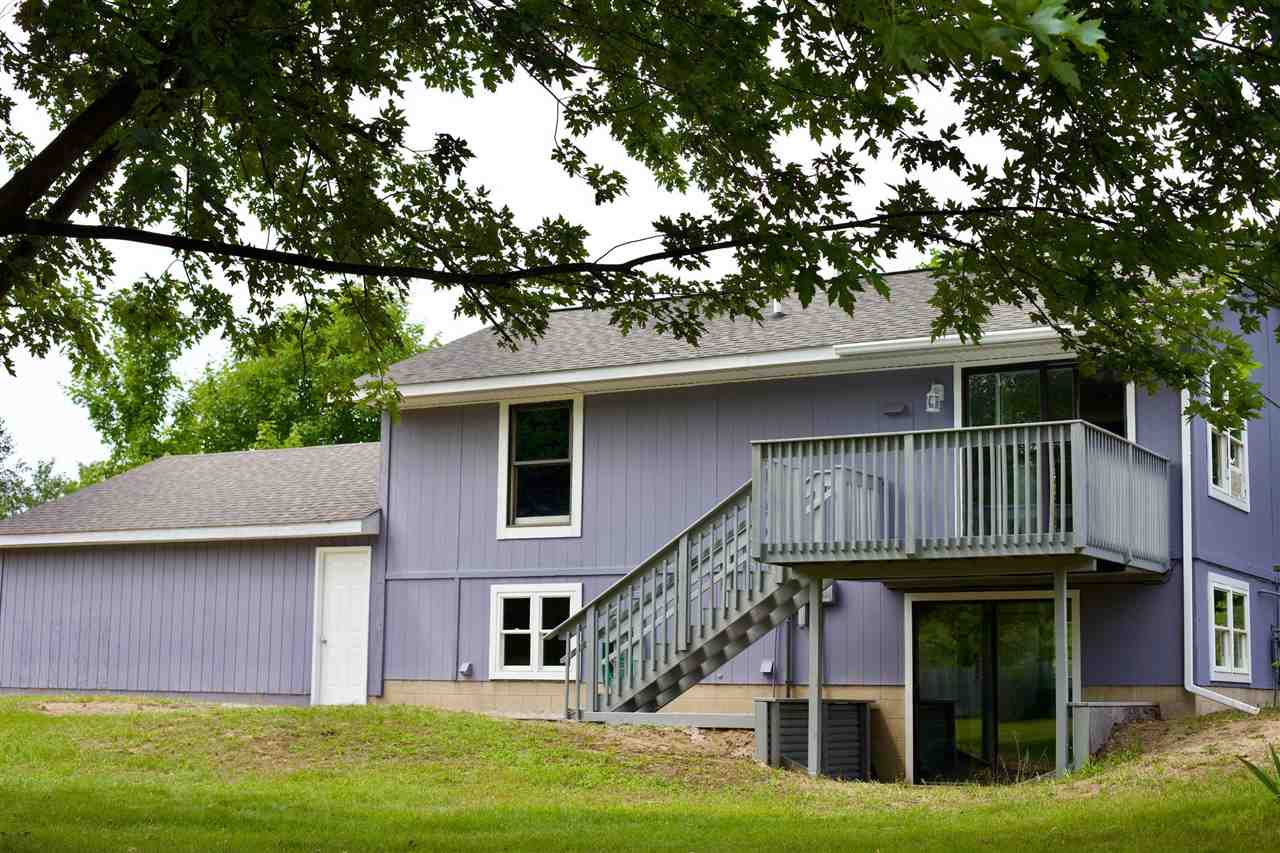 7341 South Lakeview Road Traverse City, MI 49684 - Photo 7 of 36 1890742-6.JPG