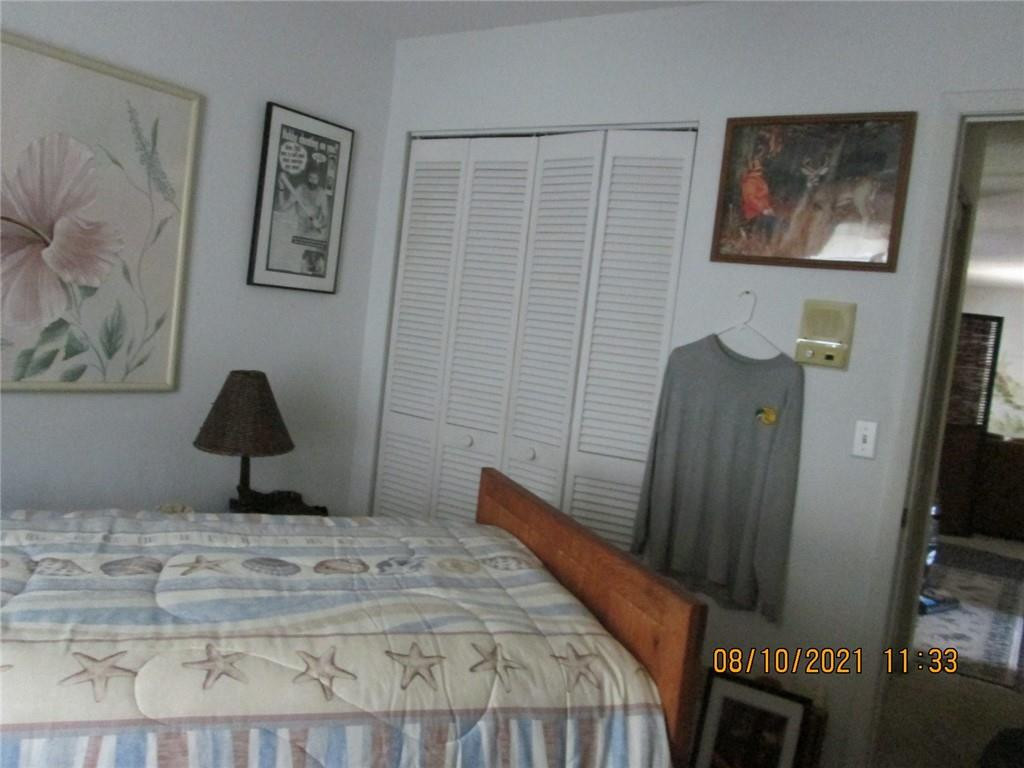 1059 Oleander Road Lantana, FL 33462 - Photo 14 of 19 Photo 14