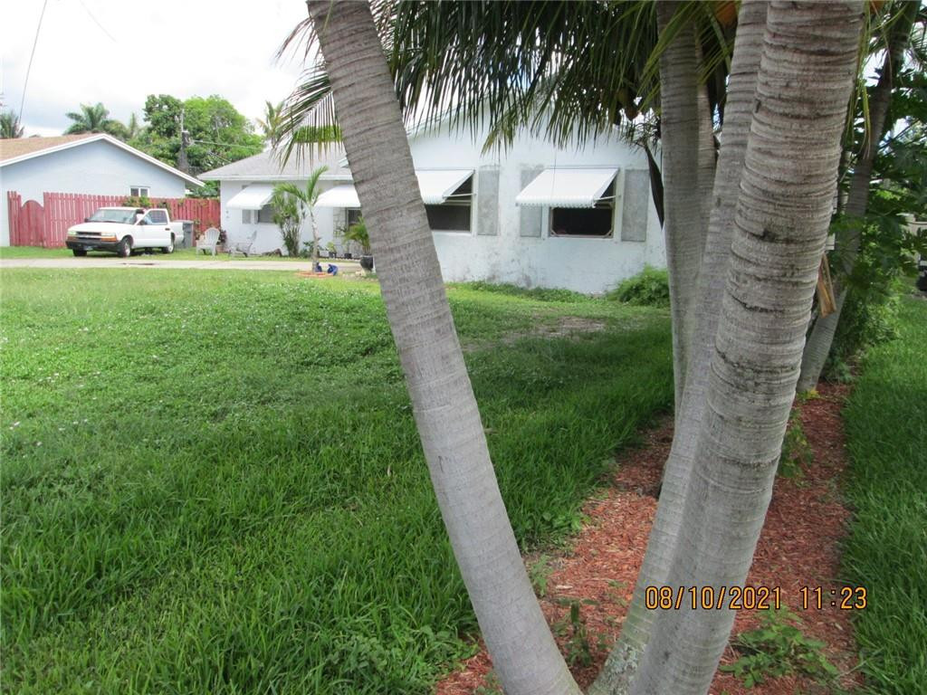 1059 Oleander Road Lantana, FL 33462 - Photo 3 of 19 Photo 3