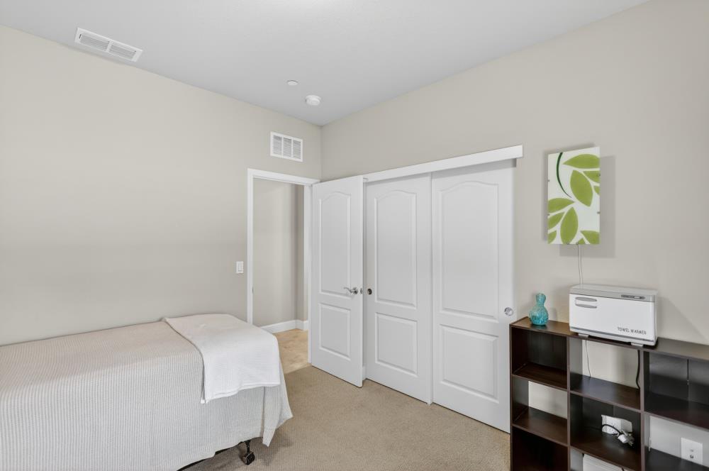 211 Rochdale Street Roseville, CA 95661 - Photo 20 of 66